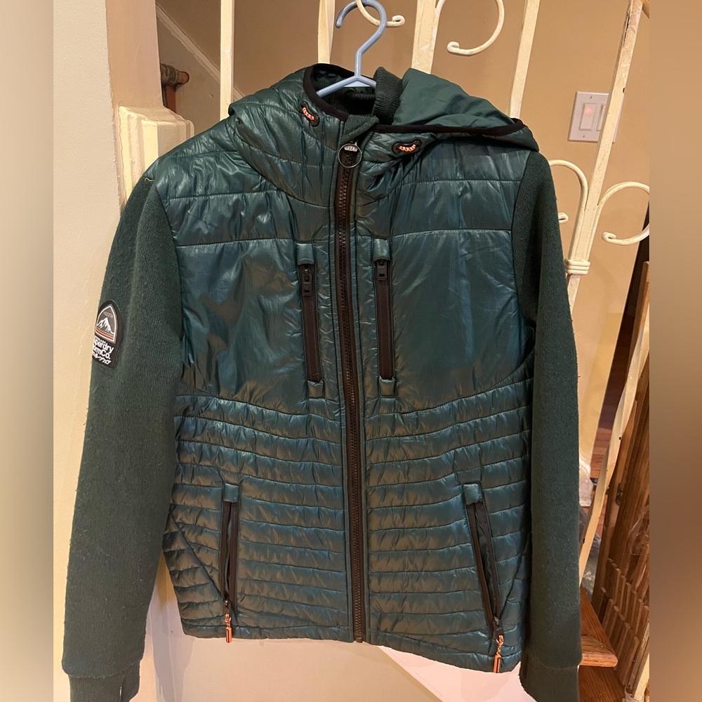 Super dry men’s green coat